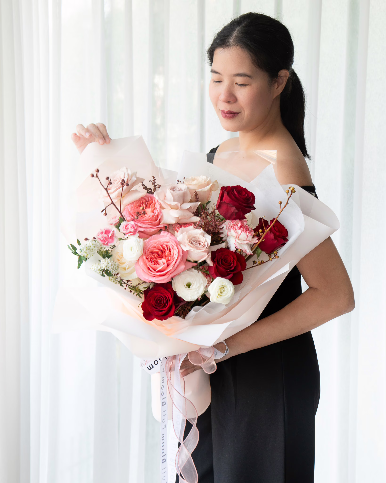 Cupid's Touch - Romantic Bouquet