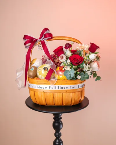 Harmony Haven - Premium Fruit Basket