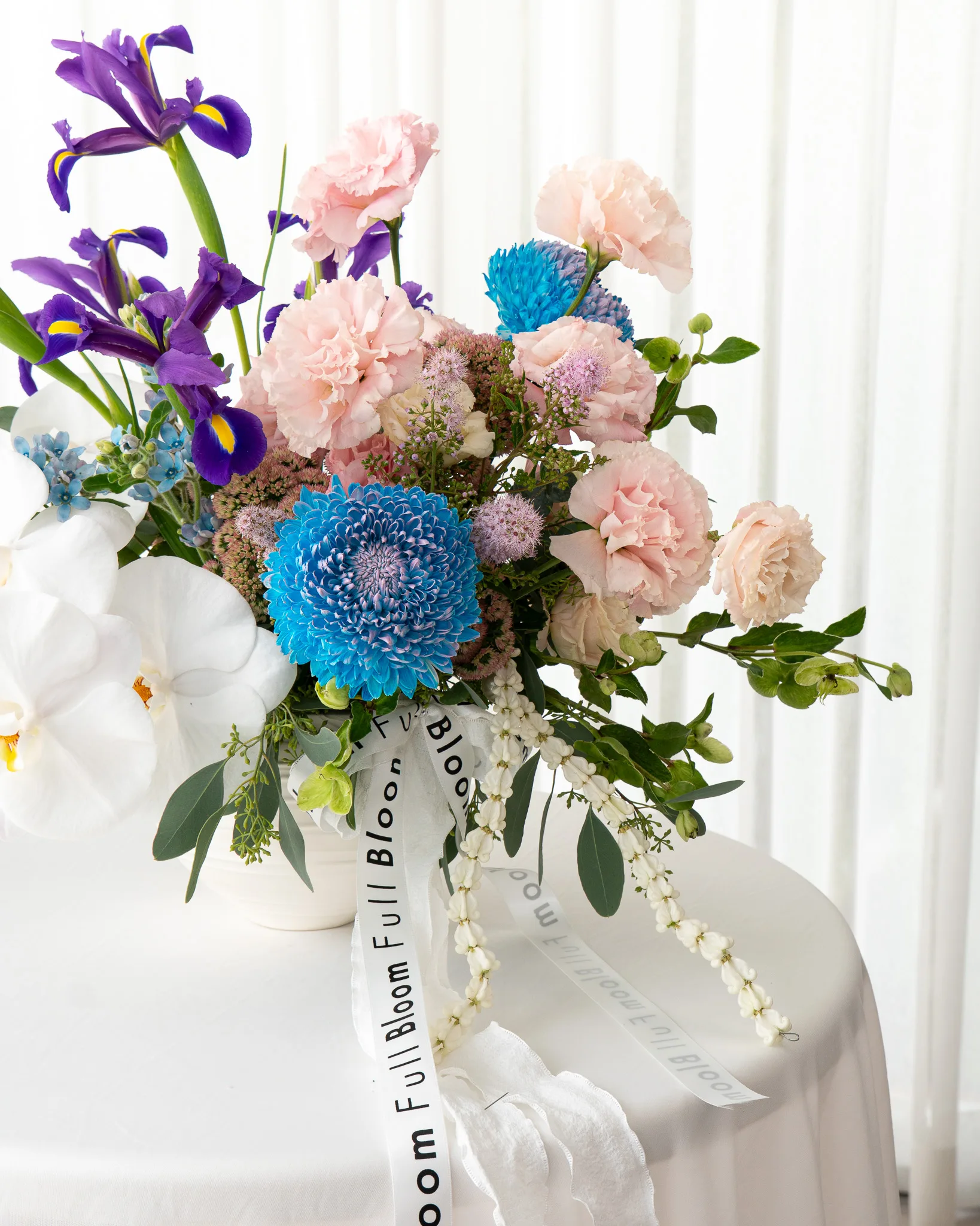 The Elegant One – Refined Blooms in a Vase - Image 2