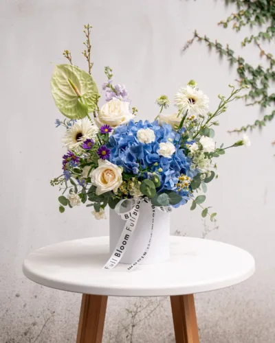 Waves of Love – Delicate Love Flower Box