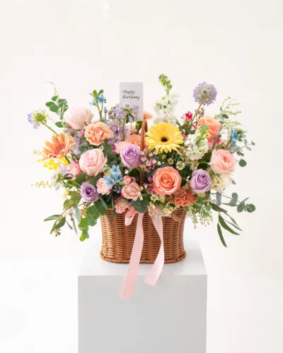 Love in Pastel - A Pocketful of Petal Basket