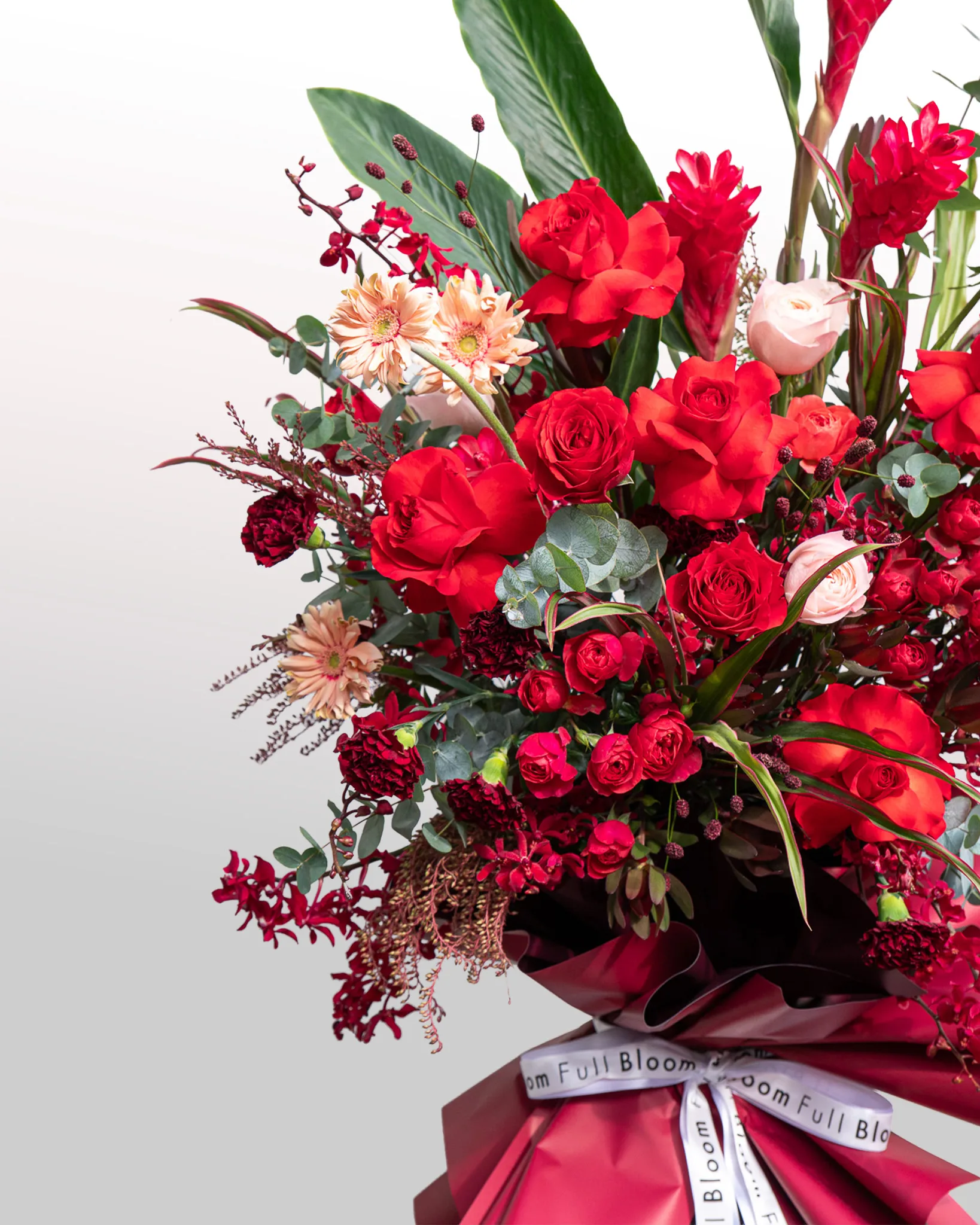 Red Prestige - Premium Red Flower Stand - Image 3