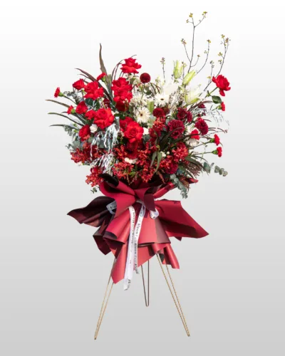 Scarlet Grandeur - Classic Deep Red Flower Stand