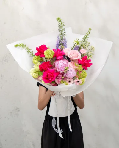 Soft Nurture - Vibrant Bouquet